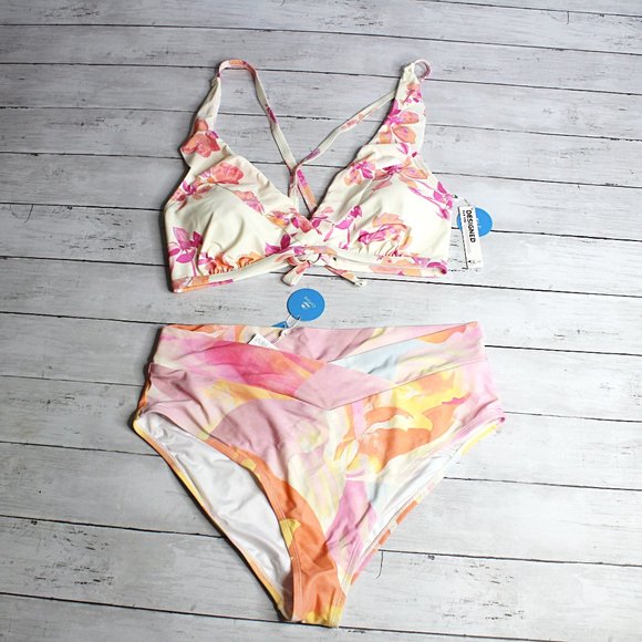 Cupshe Women's Halter Swim Top High Waist Bikini Bottoms Plus - Picture 1 of 9